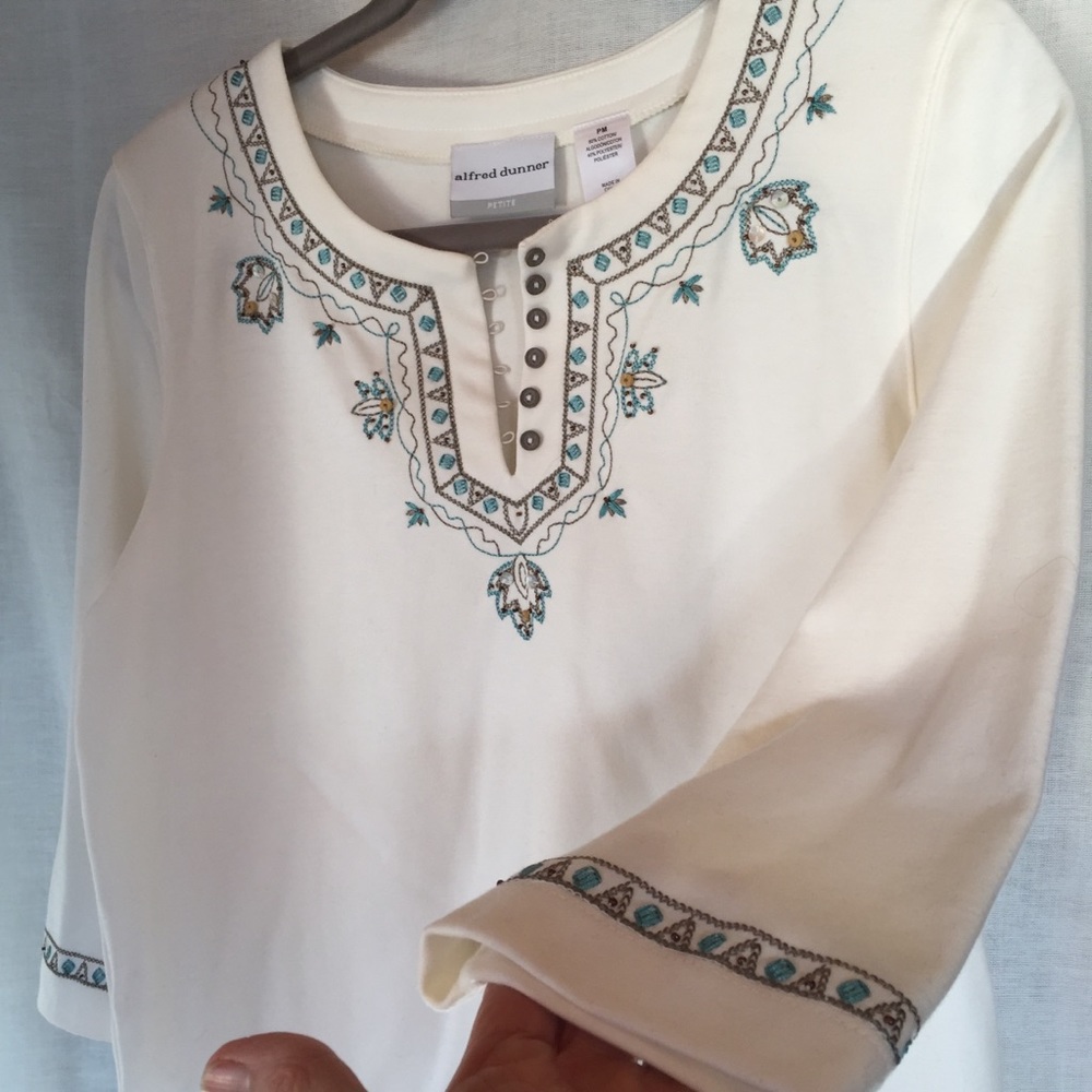 Peasant style top